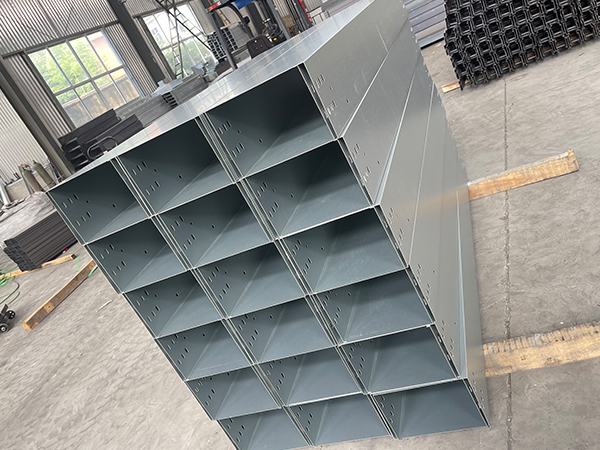 钢制槽式桥架安装是否要按照图纸顺序来